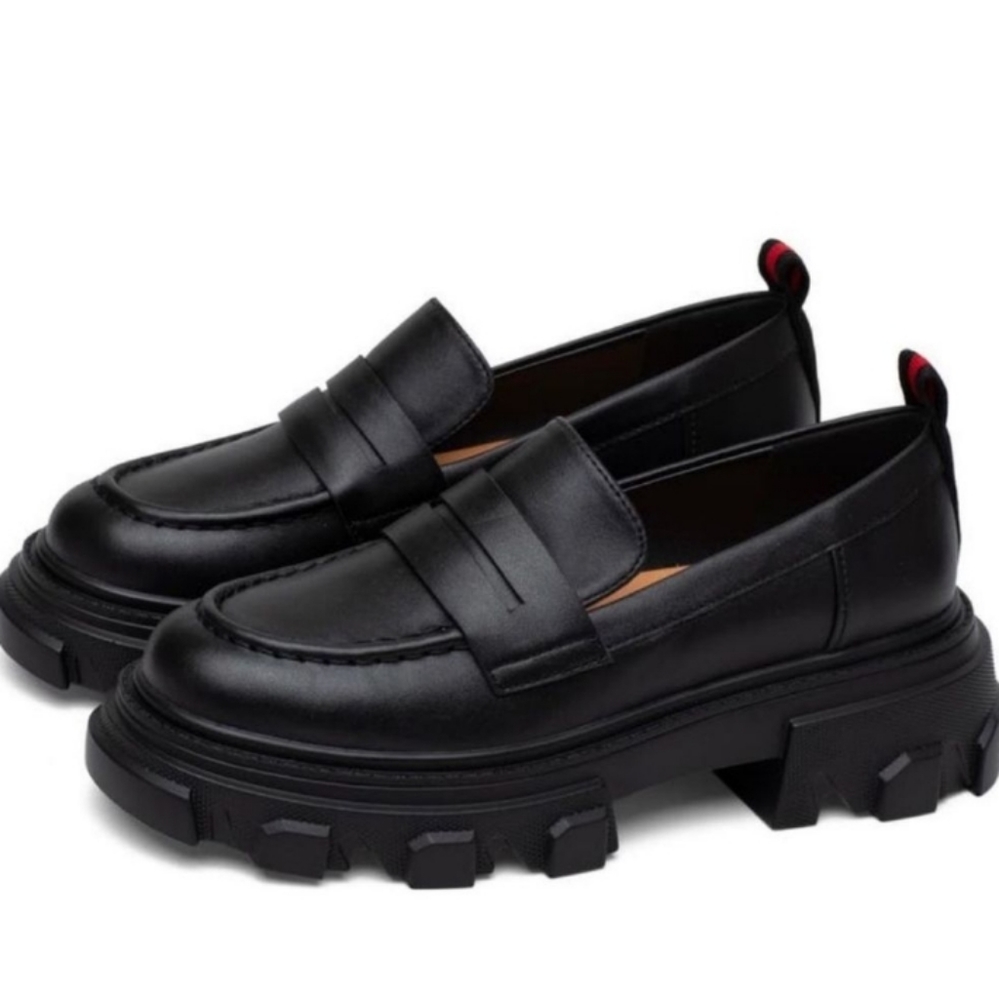 Lisa Vicky Discover Lug Sole Penny Loafers Sz 11M